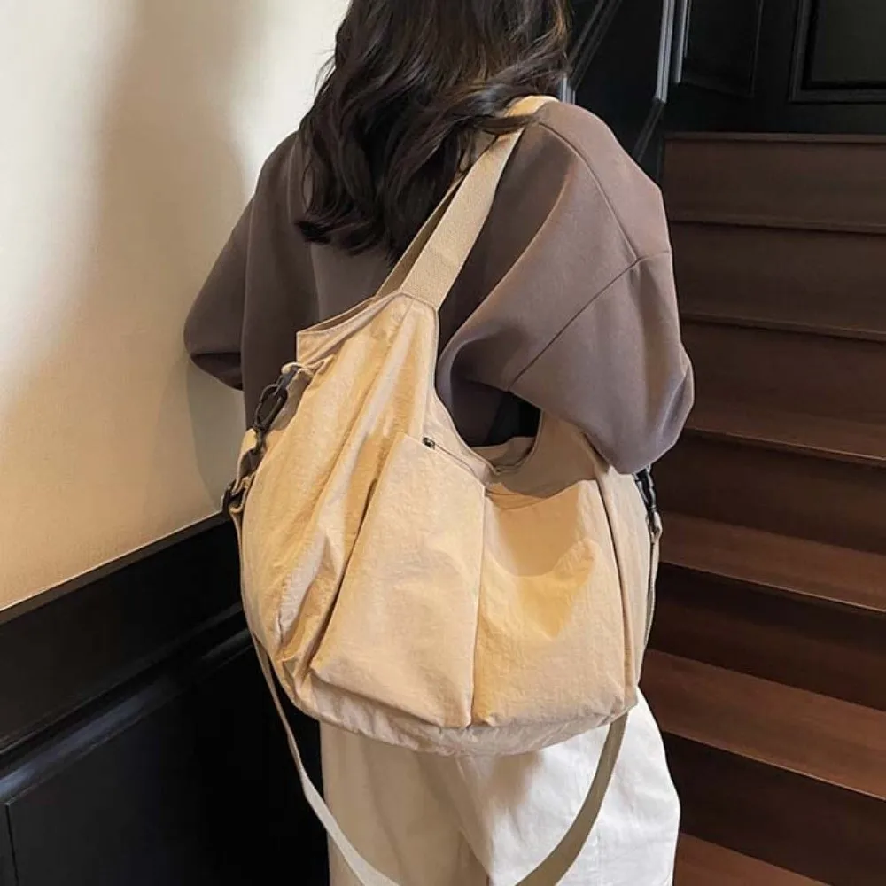 

Casual Solid Color Tote Bag Multi-Pocket Japanese Style Large Capacity Shoulder Bag Soft Polyester Versatile Commuting Handbag