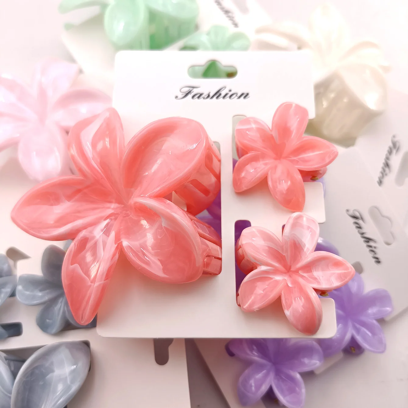 3/6/9/12 Stück Hawaiianische Haarspangen mit Farbverlauf und Blumenmuster für Damen und Mädchen, modische, rutschfeste Haarspangen aus Kunststoff, Haar-Accessoires – Detail 4