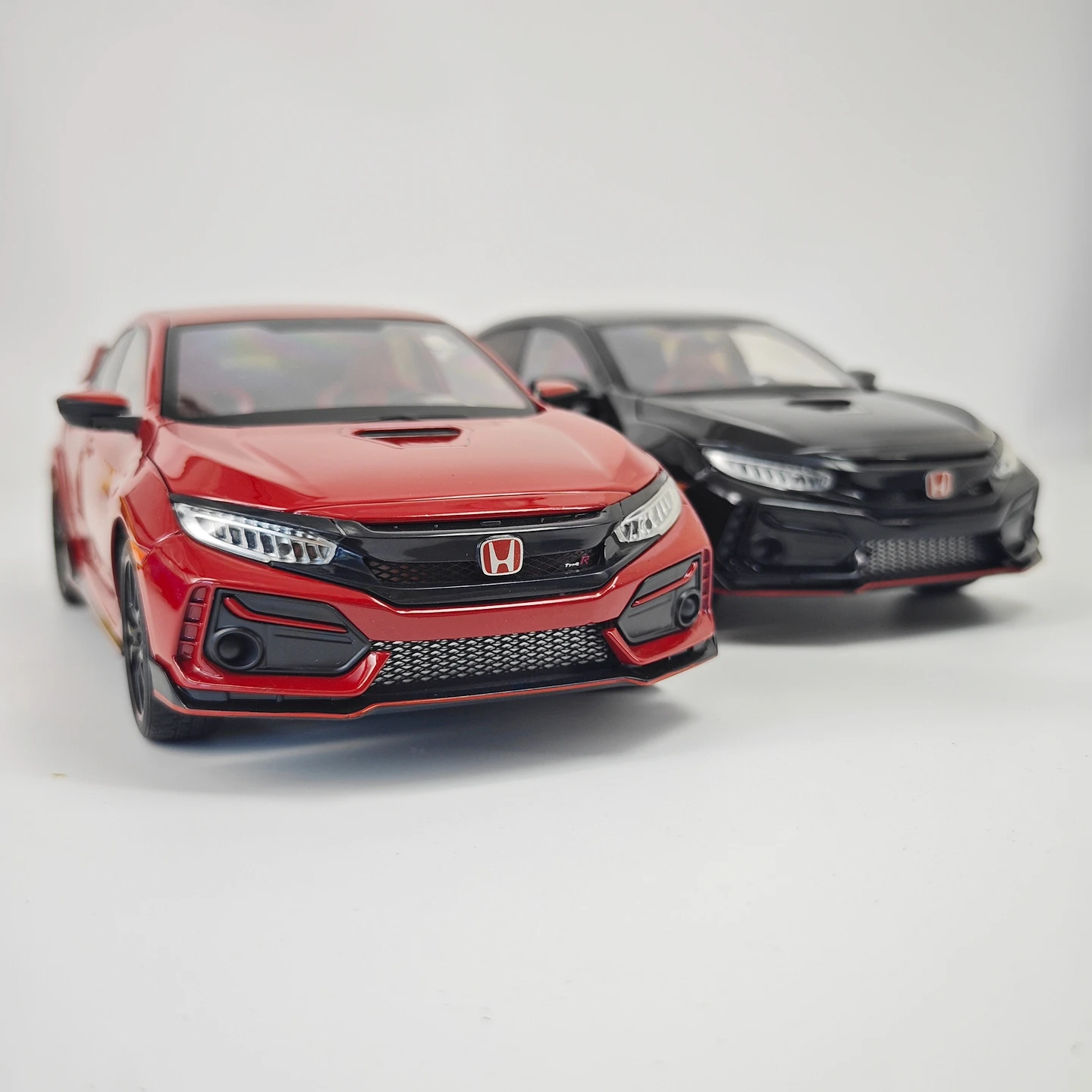 1-18-simulated-honda-civic-tpye-r-2020-alloy-car-model-decoration-doors-and-engine-hood-trunk-can-be-opened