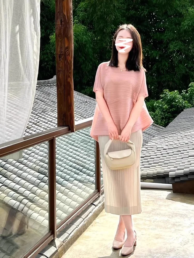 

Simple Pure Color High Waist Pleated Skirt Set Women's Summer Gentle Breeze Three Houses Fashion Ensemble Polyester Short Sle...