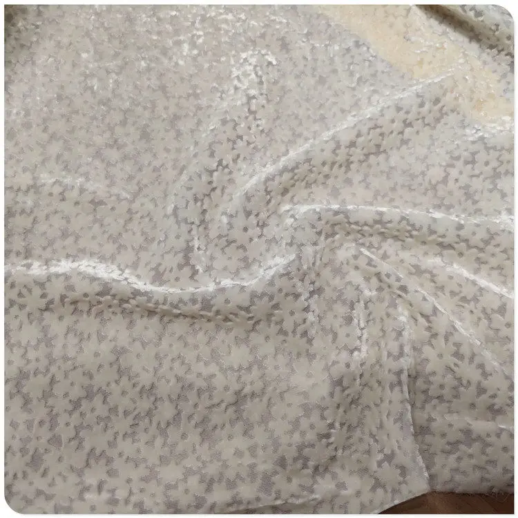 

Элегантная бархатная ткань с цветочным жаккардовым узором и эффектом вытравления, премиум-качество, для платьев, вечерних нарядов и шитья своими руками