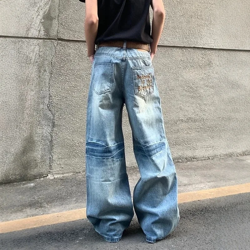 Retro American Washed Lightning Pattern Hole Embroidered Jeans Loose Straight Casual Long Trousers for Men And Women High Street