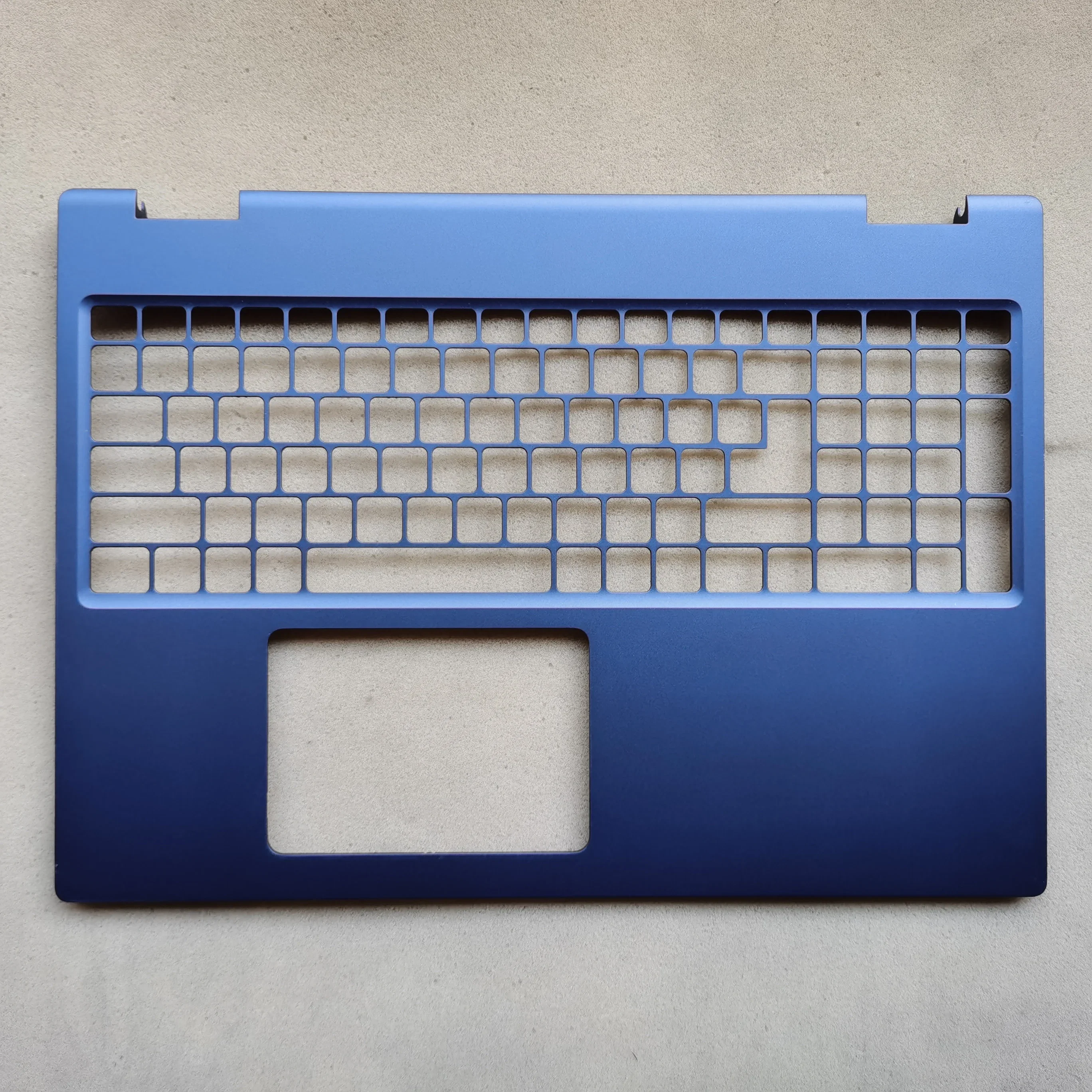 

New laptop upper case palmrest for DELL Precision 7680 M7680 0YPCM3