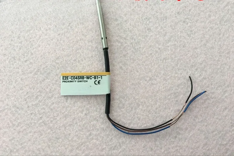 5pcs The first round of Beiju tool magazine tool arm cam induction switch E2E-C04SR8-WC-B1-1