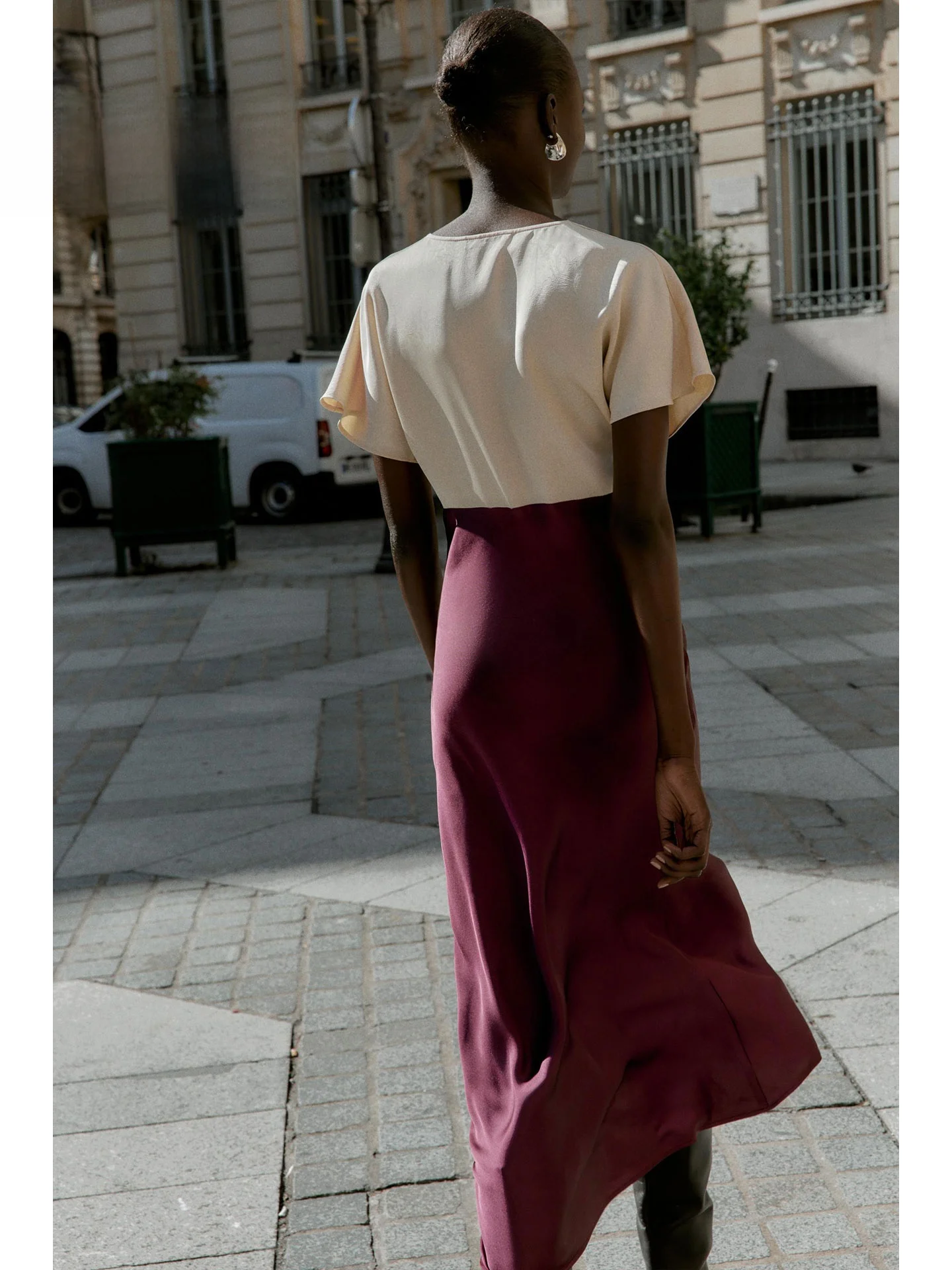 ZAPRHA2025 خريف جديد Sle V-ne الدانتيل الربط الحرير الساتان الملمس ميدي الدكتور عالية الخصر ort Sve Ci تخفيف مناسبة #4