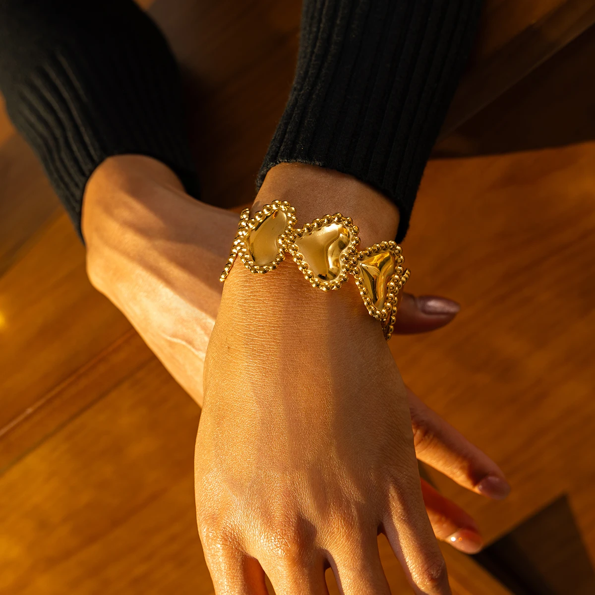 1pc 316L stainless steel bracelet with gold filigree inlay, open style, popular gold bracelet - the perfect choice for your love