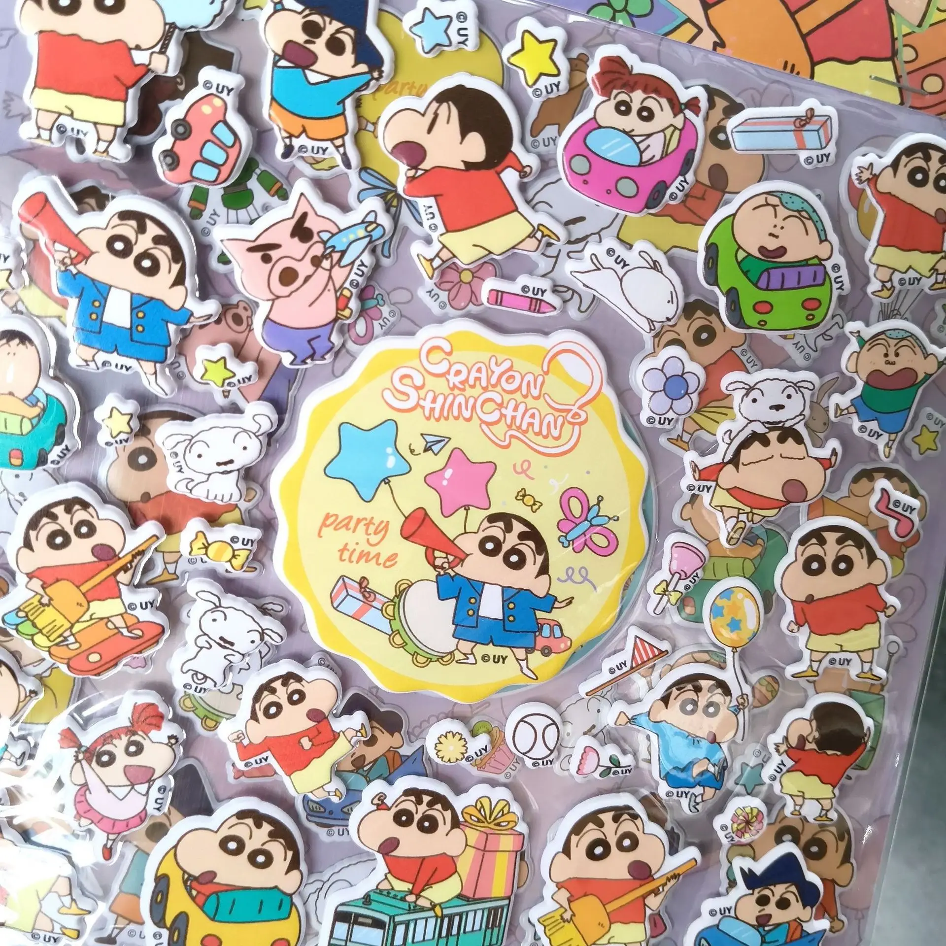 สติกเกอร์การ์ตูน 3 มิติ ลายชินจัง น่ารัก ขนาดใหญ่พิเศษ แบบสองชั้น สำหรับตกแต่งเคสมือถือ ขวดน้ำ และเครื่องเขียน