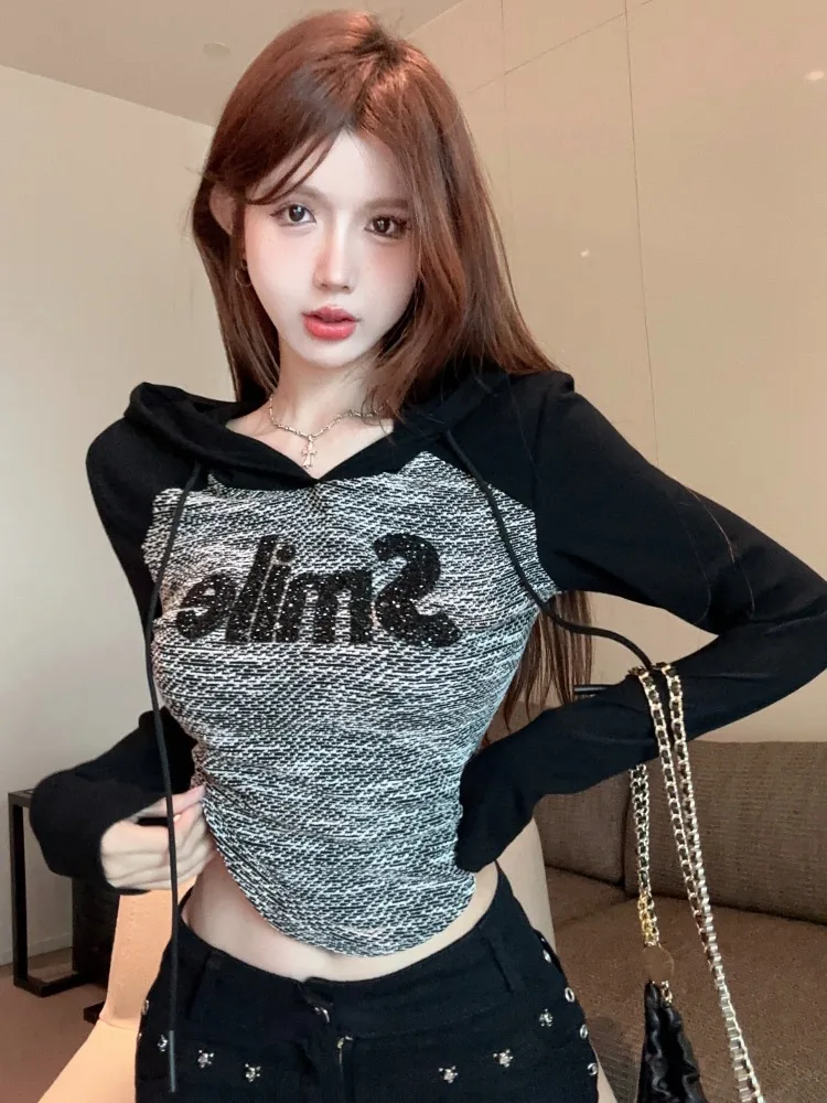 

Retro American Letter Print Design Hoodie Base Shirt Top Small Batch Dyed Color Block Irregular T-Shirt for Young Women