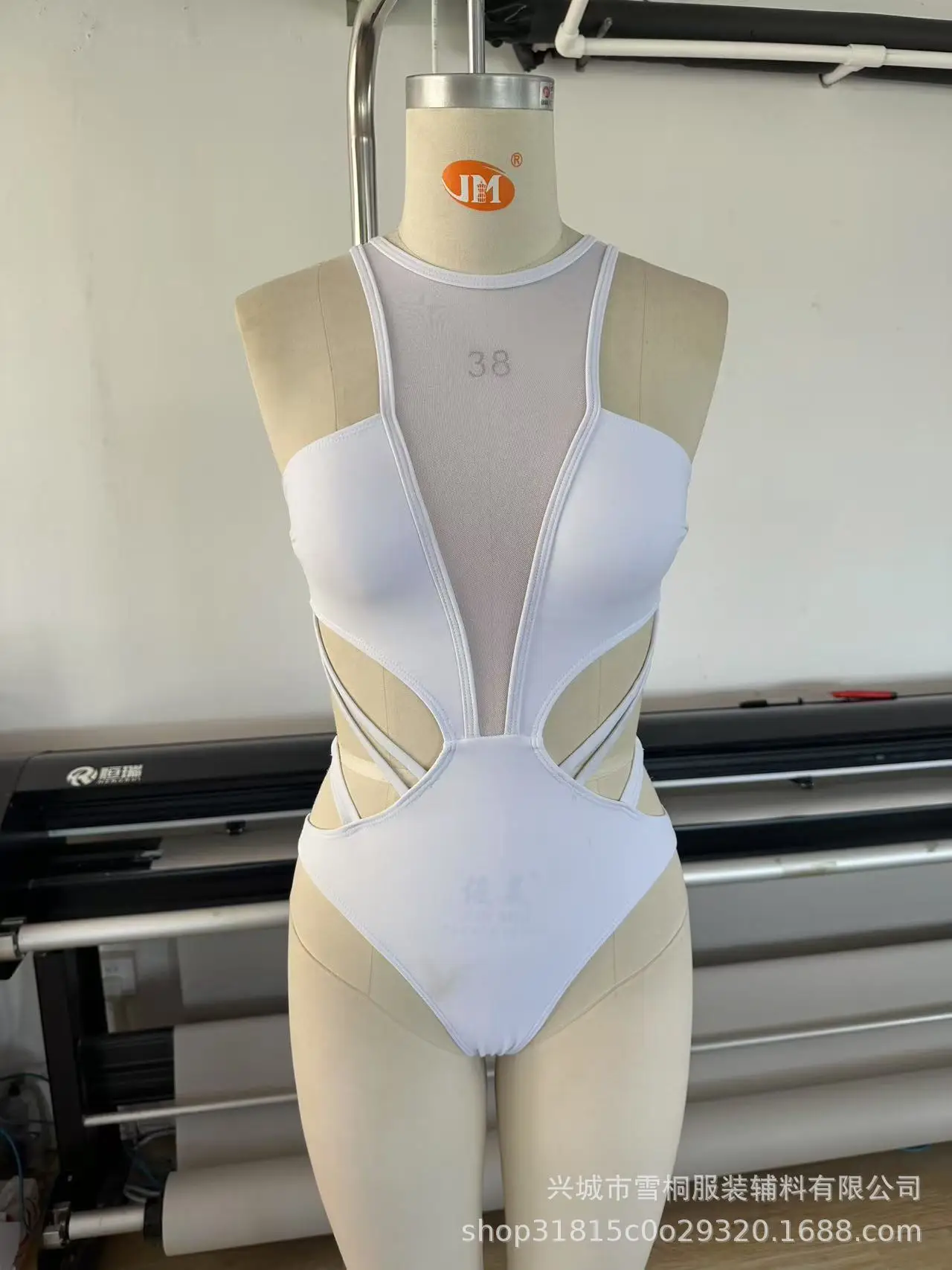 2026 Zwarte Badmode Vrouwen Mesh Gesplitst Hollow Out Sexy Bodysuit Vakantie Backless Bikini Zomer Nieuwe Mode Slanke Beachwear