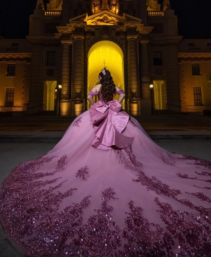 Rosa rosa princesa lindo quinceanera vestidos catedral trem elegante um ombro diamante frisado apliques méxico personalizado