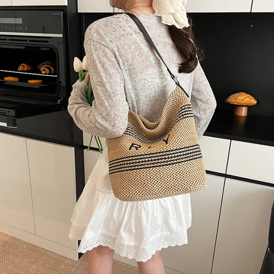 

Осенняя модная корейская версия ретро-нишевой тканой сумки-тоут, универсальная женская сумка через плечо Yangqi, сумки-ведра