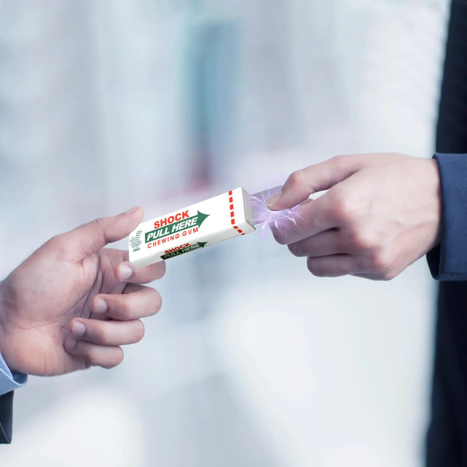 1PCS NEW Electric Shock Chewing Gum And Magic Prank Toy For Street Jokes creativity Holiday Party Supplies For April Fool's Day