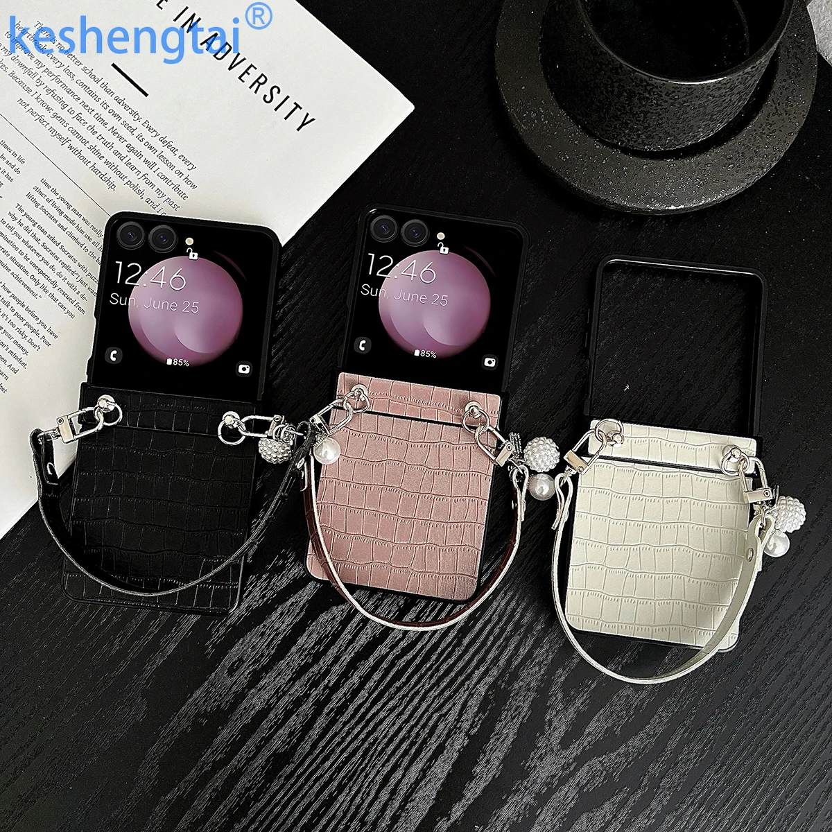 

Кожаный чехол для телефона из искусственной кожи с узором крокодила на петлях, оснащен ремешком для переноски, подходит для Samsung Galaxy Z Flip 7, 6, 5, 4, 3