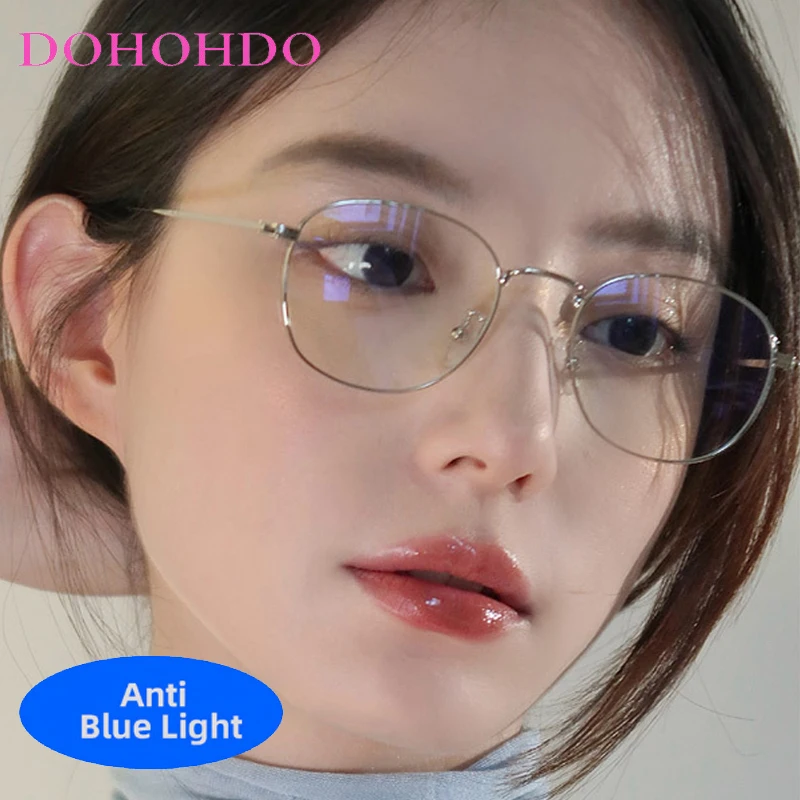 

Retro Small Square Luxury Metal Frame Reading Eye Protection Optical Women Men Glasses Games Anti-Blue Light Eyewear Lentes Очки