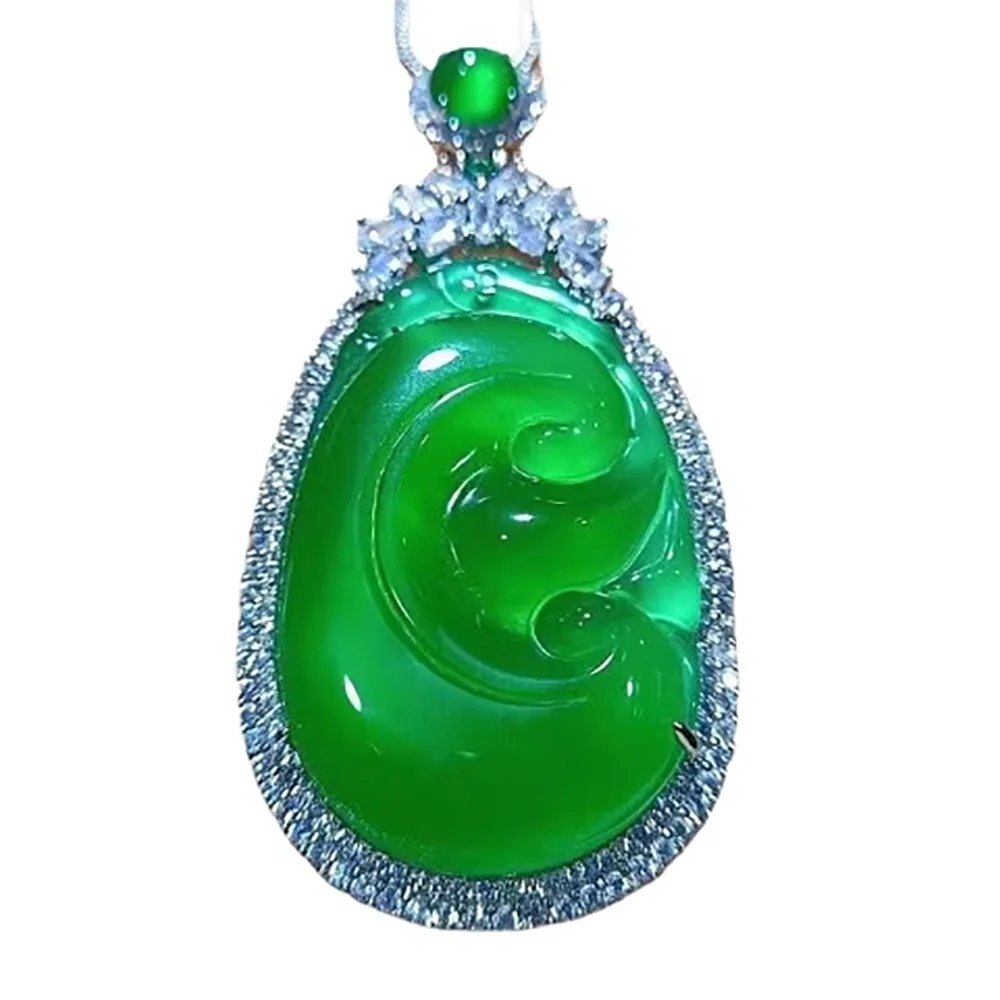 

Natural Agate Inlaid Green Chalcedony Wishful Pendant Women's Fashion Necklace Jewelry