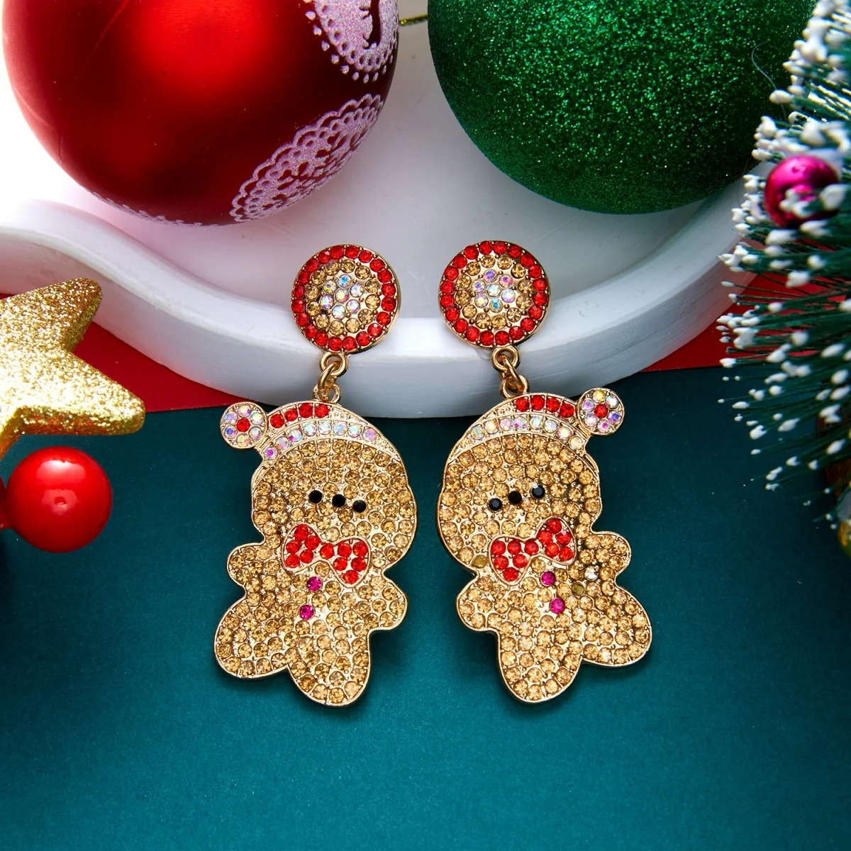 Strass-Ohrringe mit rosa Emaille-Weihnachtsmann-Anhänger für Damen, Weihnachtsschneemann, Lebkuchenmann, Krücke, Schneeflocken-Ohrringe, Schmuck – Detail 24