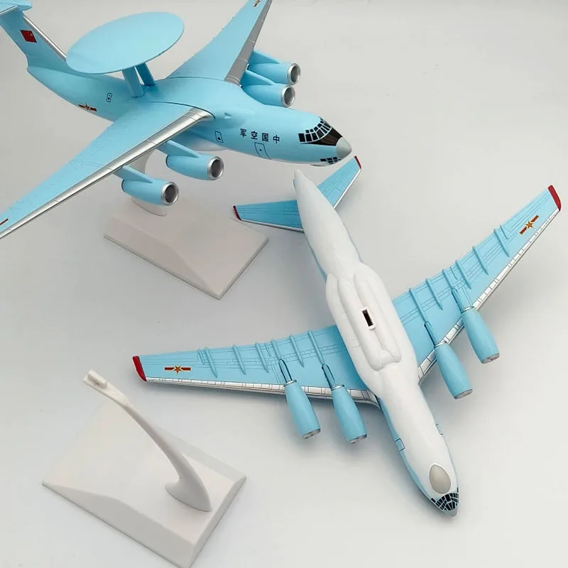 1:200スケール プラスチック製 IL-76 飛行機模型 クラシック仕上げ