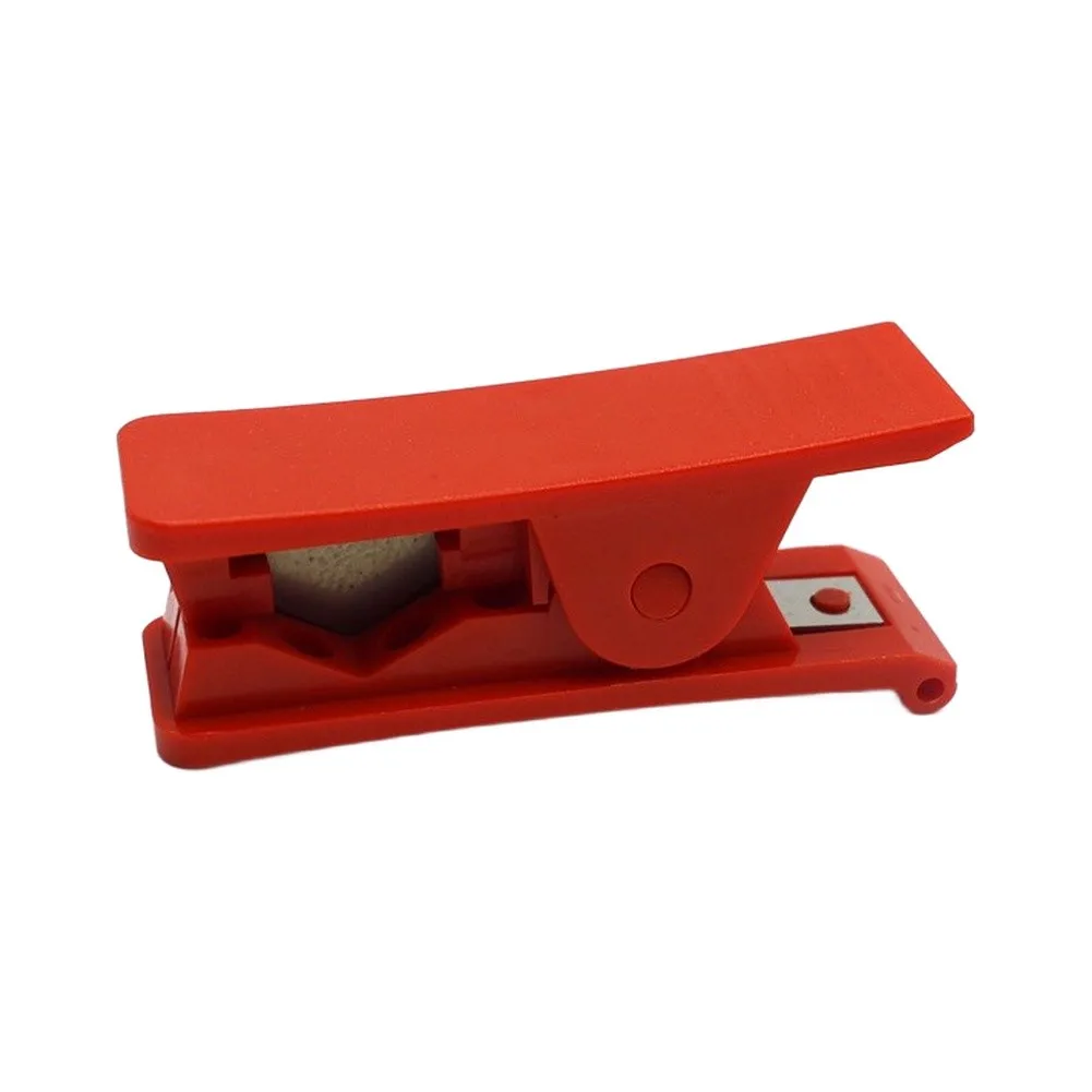 PE Pipe Cutter Tool for 1/4 inch to 3/8 inch Hoses Lightweight Portable Design with Ergonomic Grip Red Blue Black