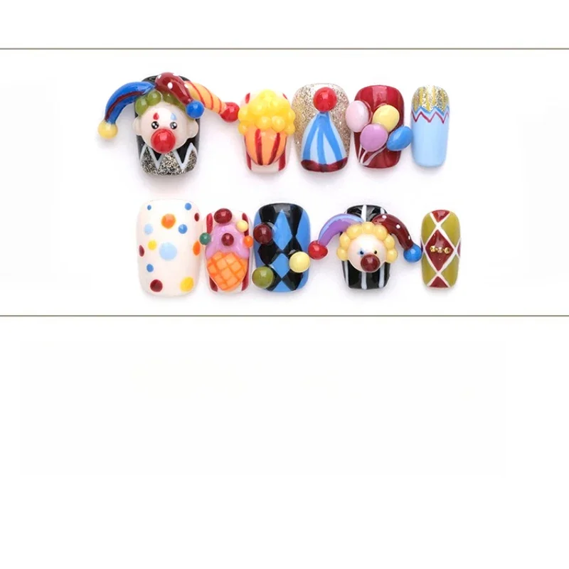 

Colorful three-dimensional inlaid clown creative cute wearing armor