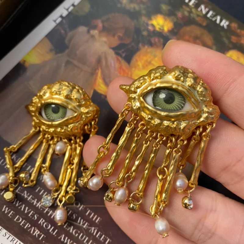 

"Devil's Eye" medieval stud earrings, ear clips, court style personality cartoon retro vintage fringed earrings