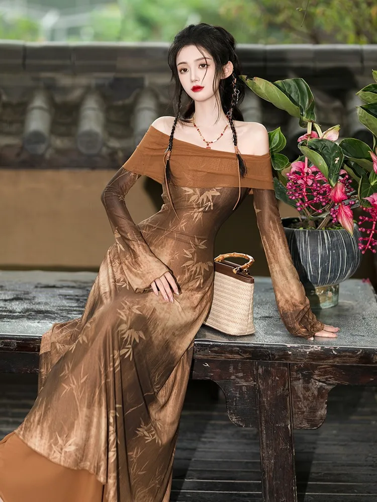 

A new Chinese-style one-shoulder dress for women pure and elegant long