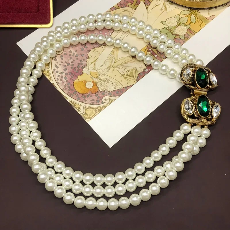 Medieval Multi-layer Pearl Emerald Necklace Elegant Choker Necklace