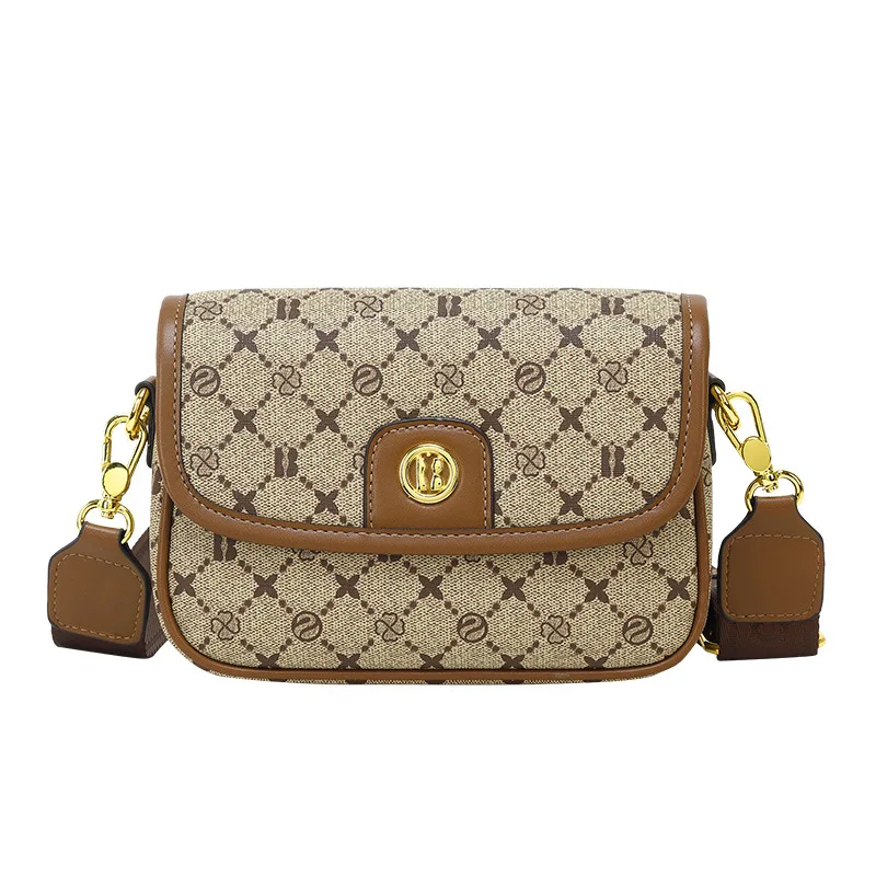

New Women's Bags Fashionable Versatile Saddles High-end Shoulder Messenger Bags Women's Alphabet Printed Small Square