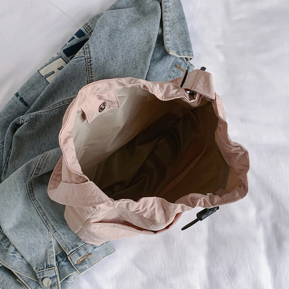 Mode-Umhängetasche für Damen, verstellbarer Riemen, Nylon-Kordelzug, Eimertasche, einfache Umhängetasche, mehrere Taschen für Outdoor-Reisen