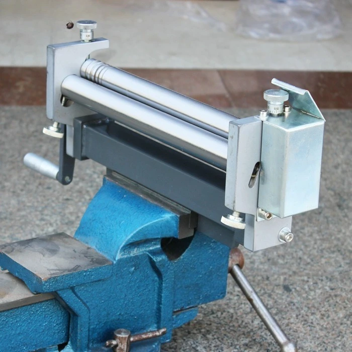 Hand rolling machine Small miniature precision manual rolling machine