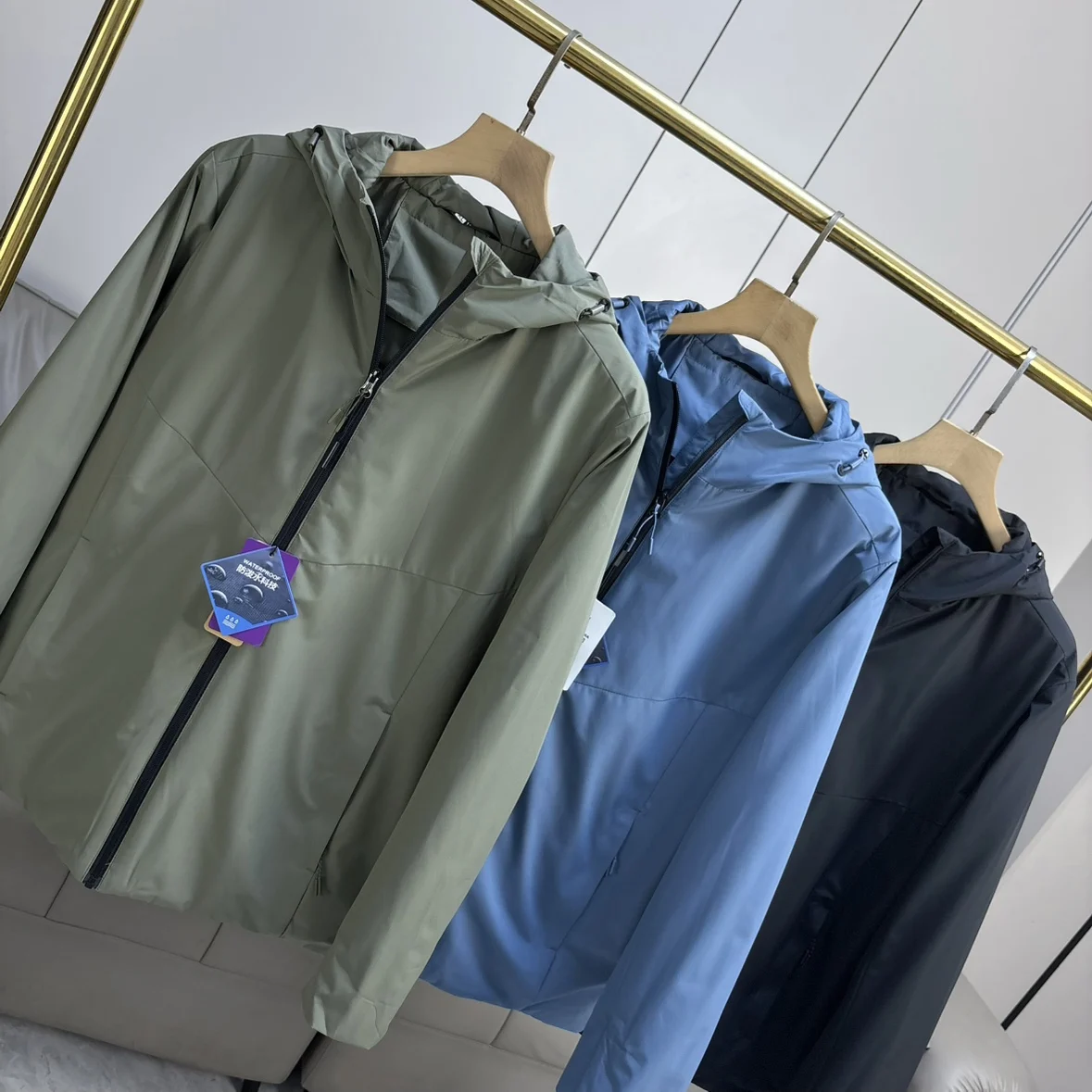 

Men's Winter Cotton Jaet Lightweight Warm Hooded Windproof Water-resistant Faion Urban Sle Long Sve Zipper Closure C...