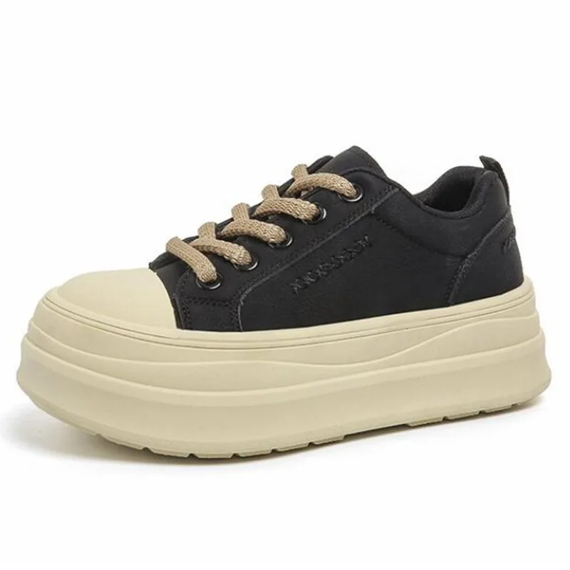 2025 New Fashion able Thick Soled Big Toe Shoes for Women in Autumn Height Increasing Sponge Cake Versatile Casual Board Shoes
