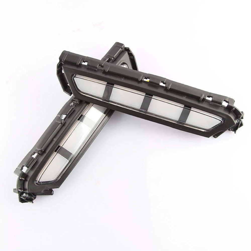 

2 шт. передние светодиодные дневные ходовые огни (ДХО) с функцией противотуманных фар и желтыми указателями поворота для Elantra 2019-2020 AD39