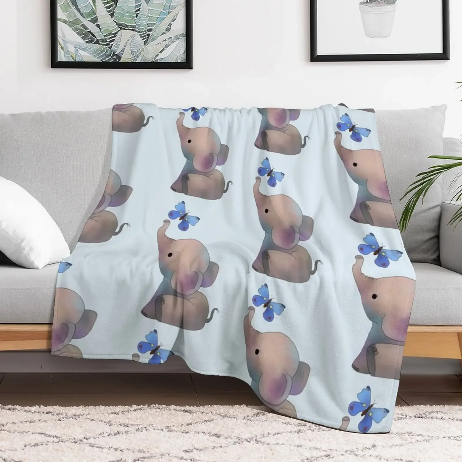 Elephant with a butterfly Throw Blanket Long Lasting Soft Plush Blanket for Daily Use