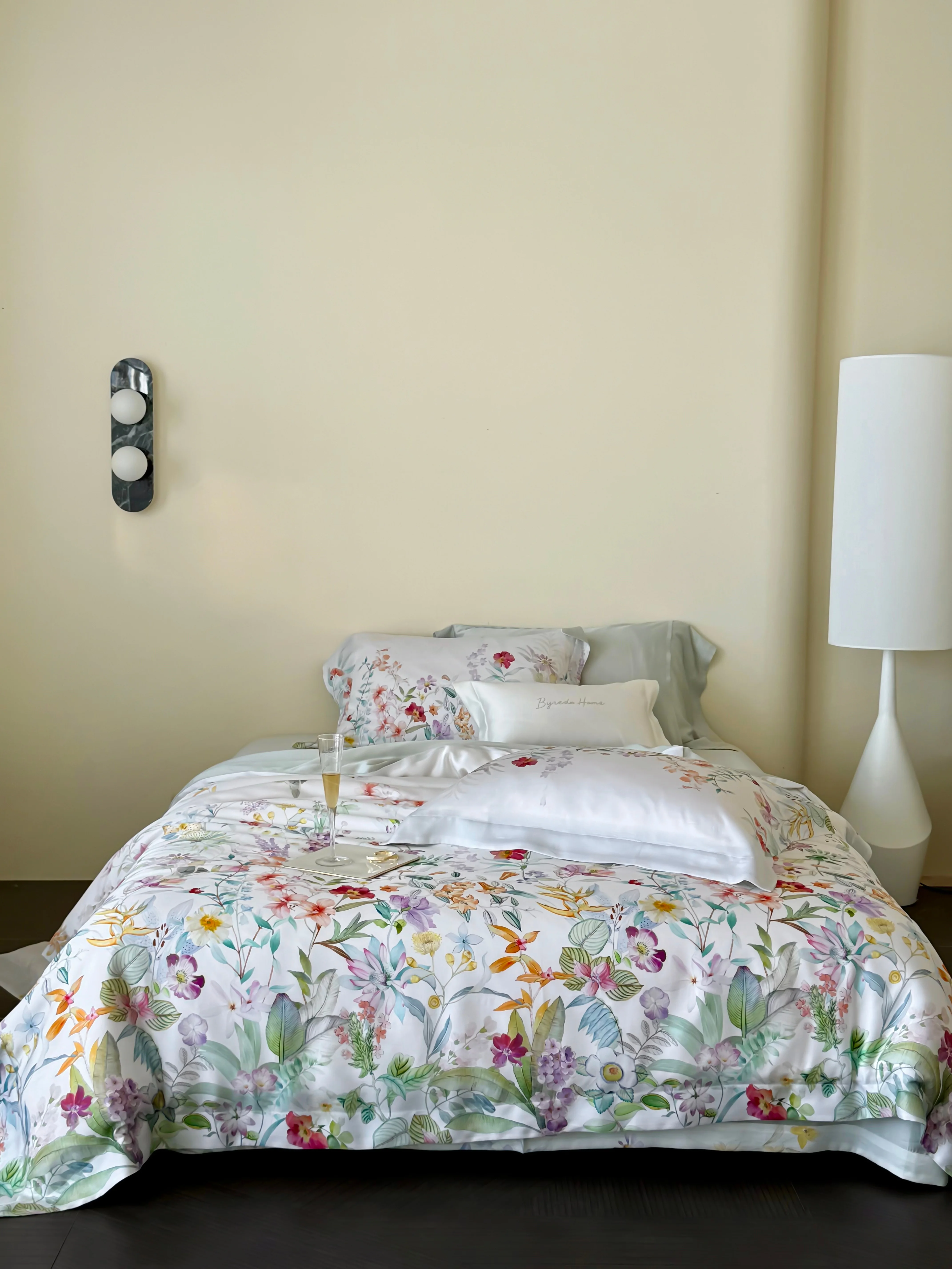 Floral Print 100% Cotton Bed Linen Bedding Sets Soft Skin Friendly Duvet Cover Bed Sheet Pillowcase Bedding Set