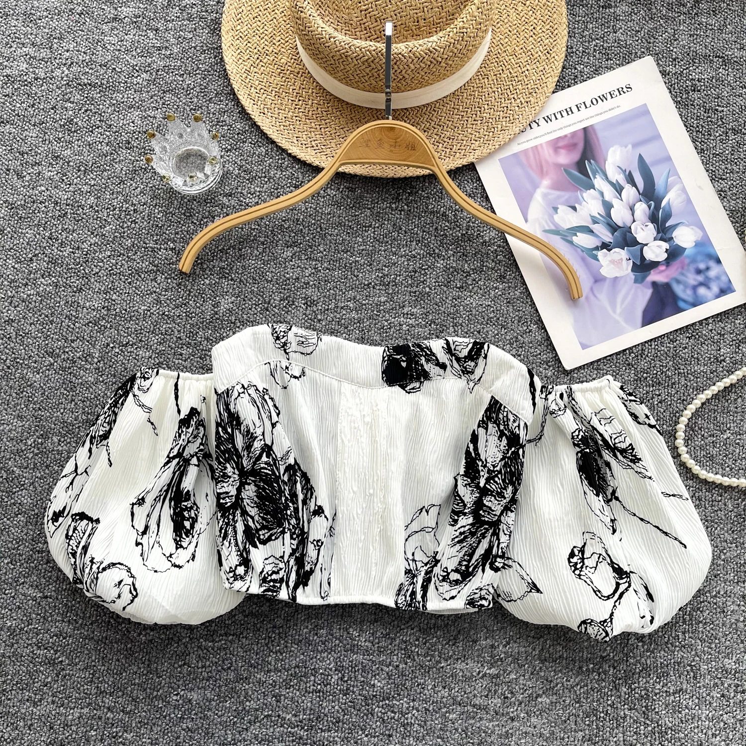 Vintage Elegant sweet print Off Shoulder puff sleeve Blouse Fashion Shirt Casual Chic Top Fairy Summer Women