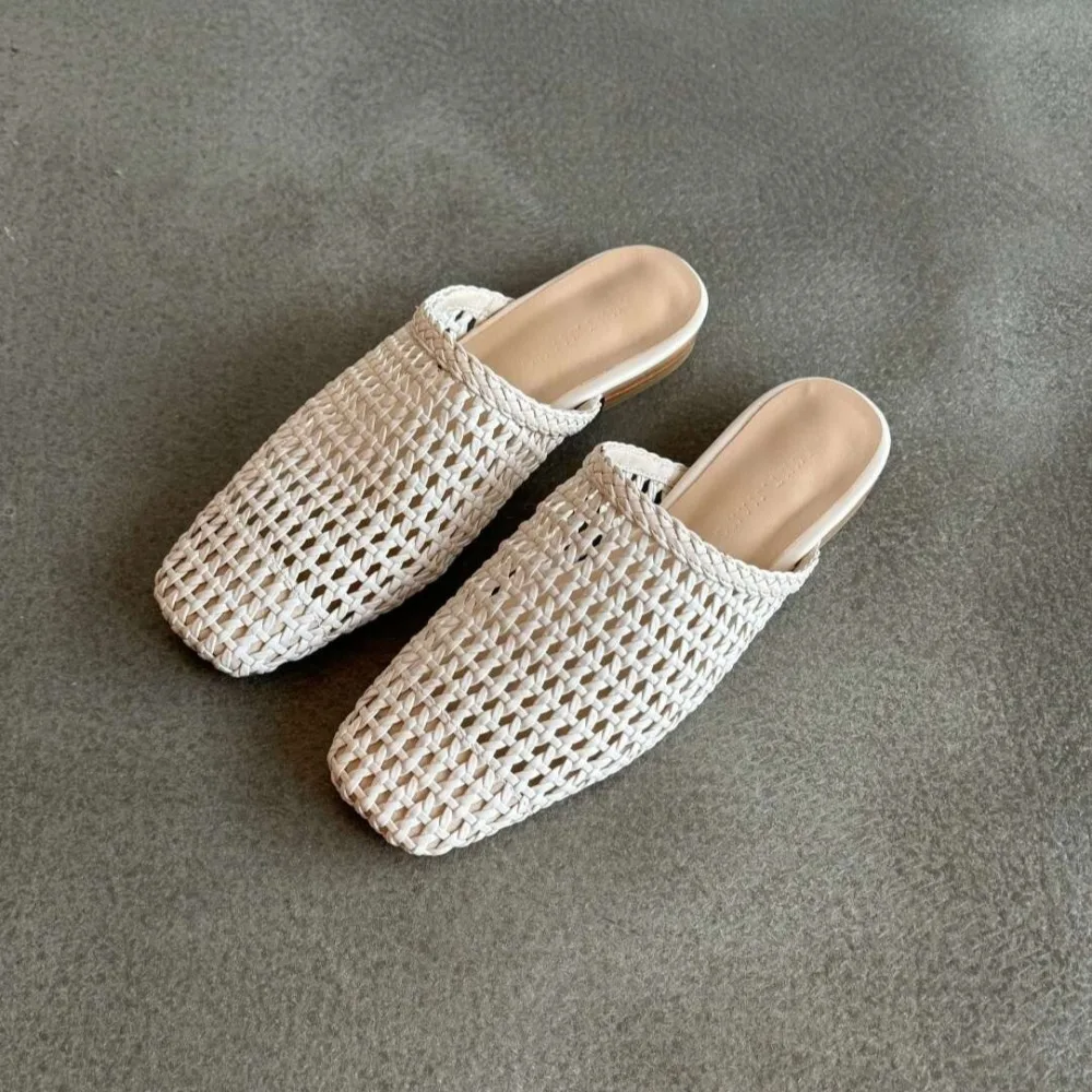 Ladies Slippers Flat Bottom Outside Woven Hollow Bag Head Half Slippers Women's Summer Flat Bottom Square Head Fashion Sandals