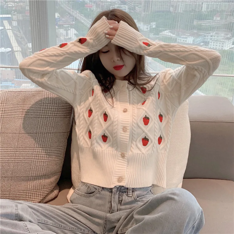 

Outside the small strawberry easing in brief paragraph sweater jacket female spring new sweater white cardigan coat