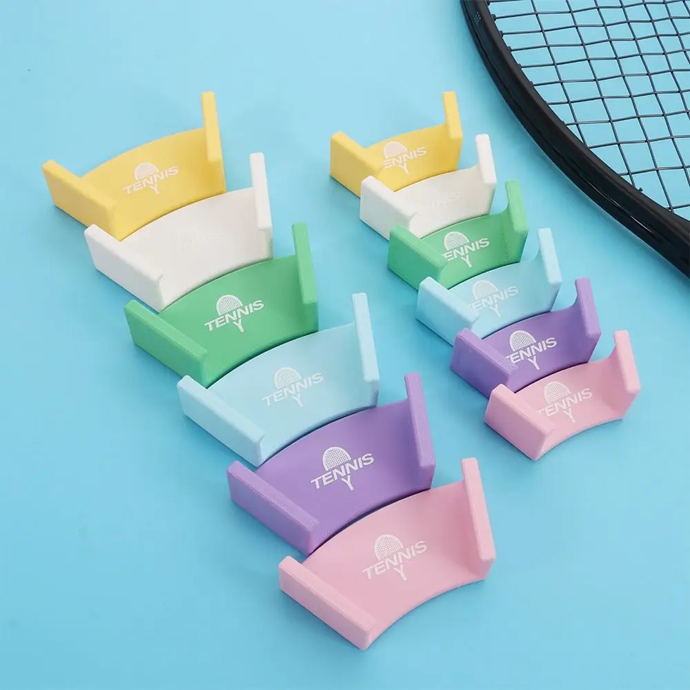 Wandmontierter Tennisschlägerhalter Selbstklebender Kunststoff-Badmintonschlägerhalter Ohne Bohren Langlebig – Detail 5