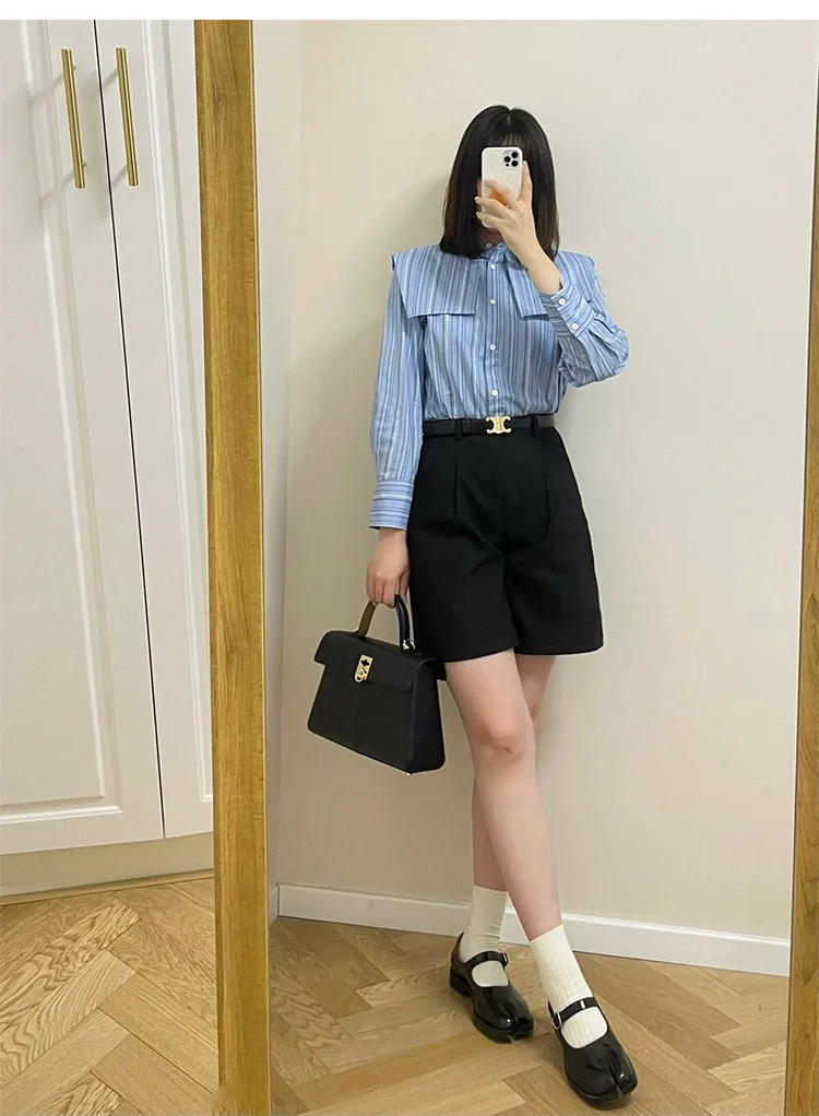 Womens Shallow Open Tabi Mary Jane Flat Shoes Patent Leather Split Toe Design Popular Fashion Footwear Suitable for Daily Wear