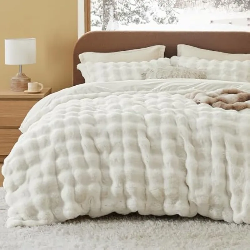 Luxurious Faux Fur Duvet Cover Queen Size Set - Ultra Soft & Fluffy & Cozy & Warm - Elegant Shaggy Bubble Design Bedding