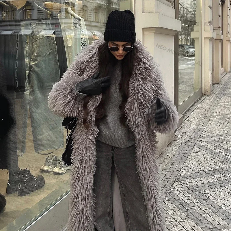 Neo Mint Extra Long Luxury Lamb Fur Teddy Coat Women 2024 Winter Ladies Mob Wife Style Oversized Chunky Faux Fur Jacket Overcoat