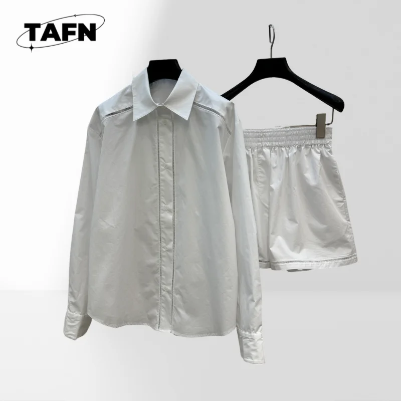 

Shirt with Elastic Waist Shorts Lightweight Summer Loungewear Set for Women Matching Top and Shorts Piece SetAH0182