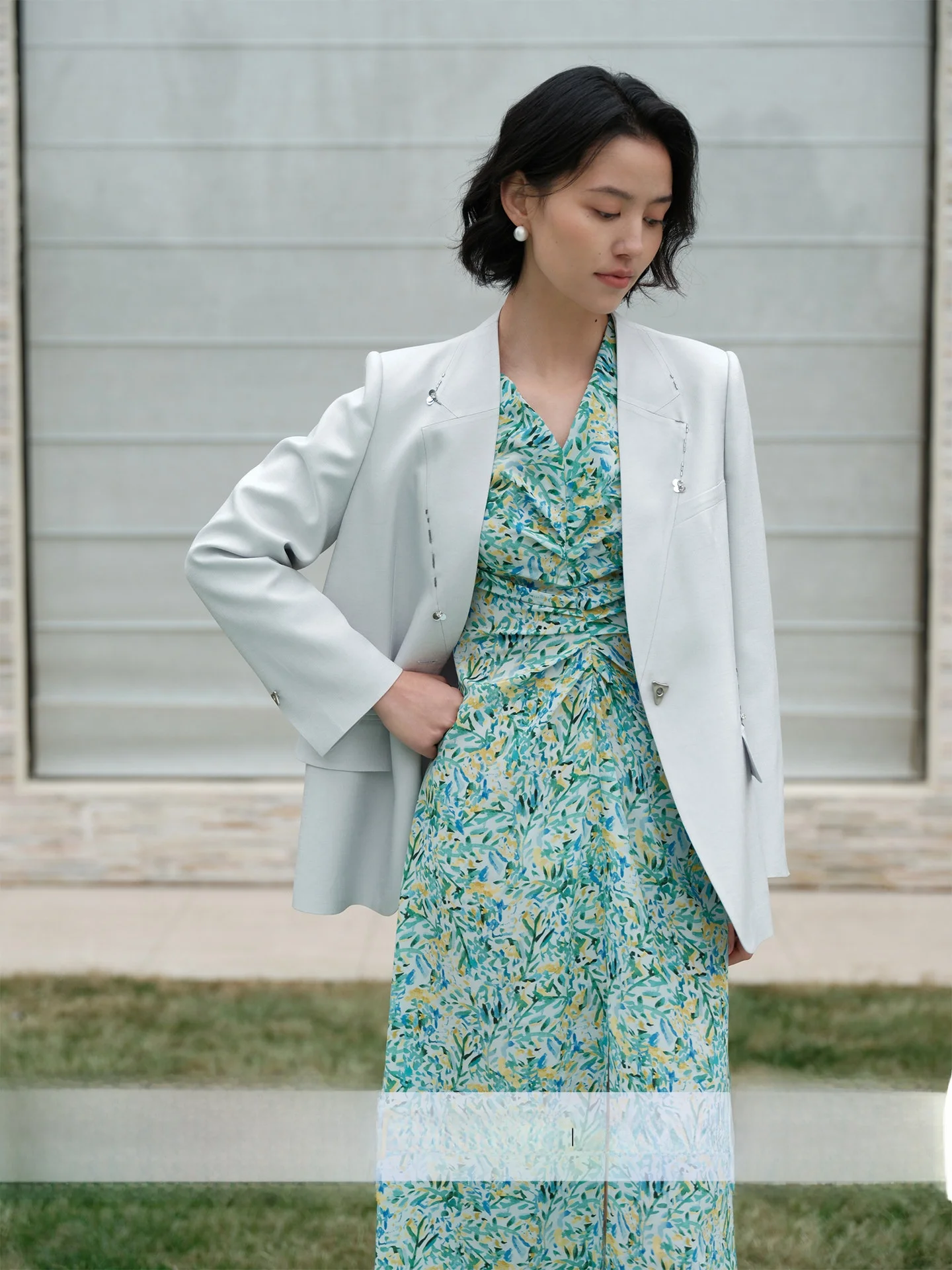 Zhimei Rihua Luxury Acetate One Button Suit Vest without Collar Heavy Work Embellished Long Sleeve Women's Spring Fashion