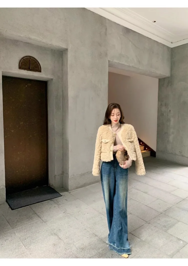 2025 Abbigliamento donna Cappotto corto in pelliccia sintetica temperamentale Inverno Nuovo 1117