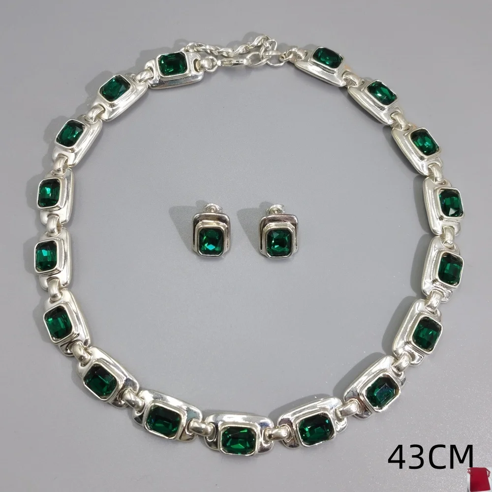 2026 Spain Fresh Fairy Wind Green Zircon Earrings Necklace Jewelry Set Premium Gift