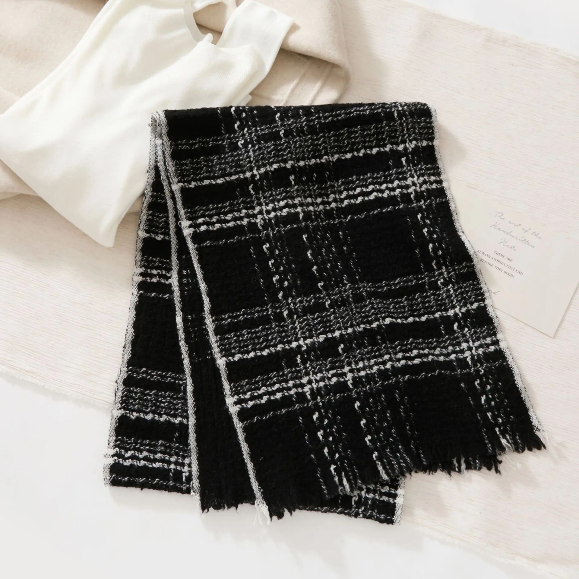 100% wool co-wind small fragrance woven pattern black and white noble narrow version simple scarf women's winter