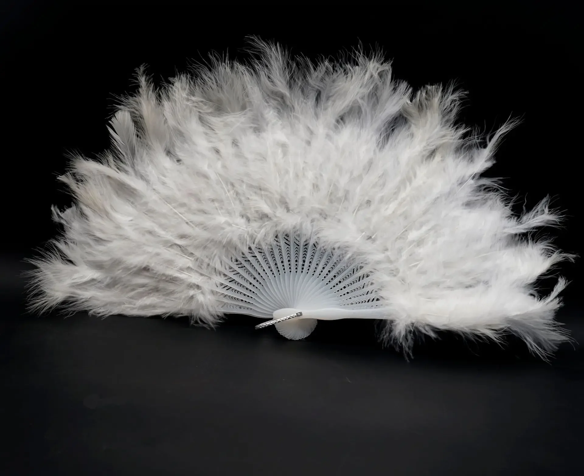 Christmas Soft Fluffy Women Wedding Hand Fancy Dress Costume Dance Feather Fan Props