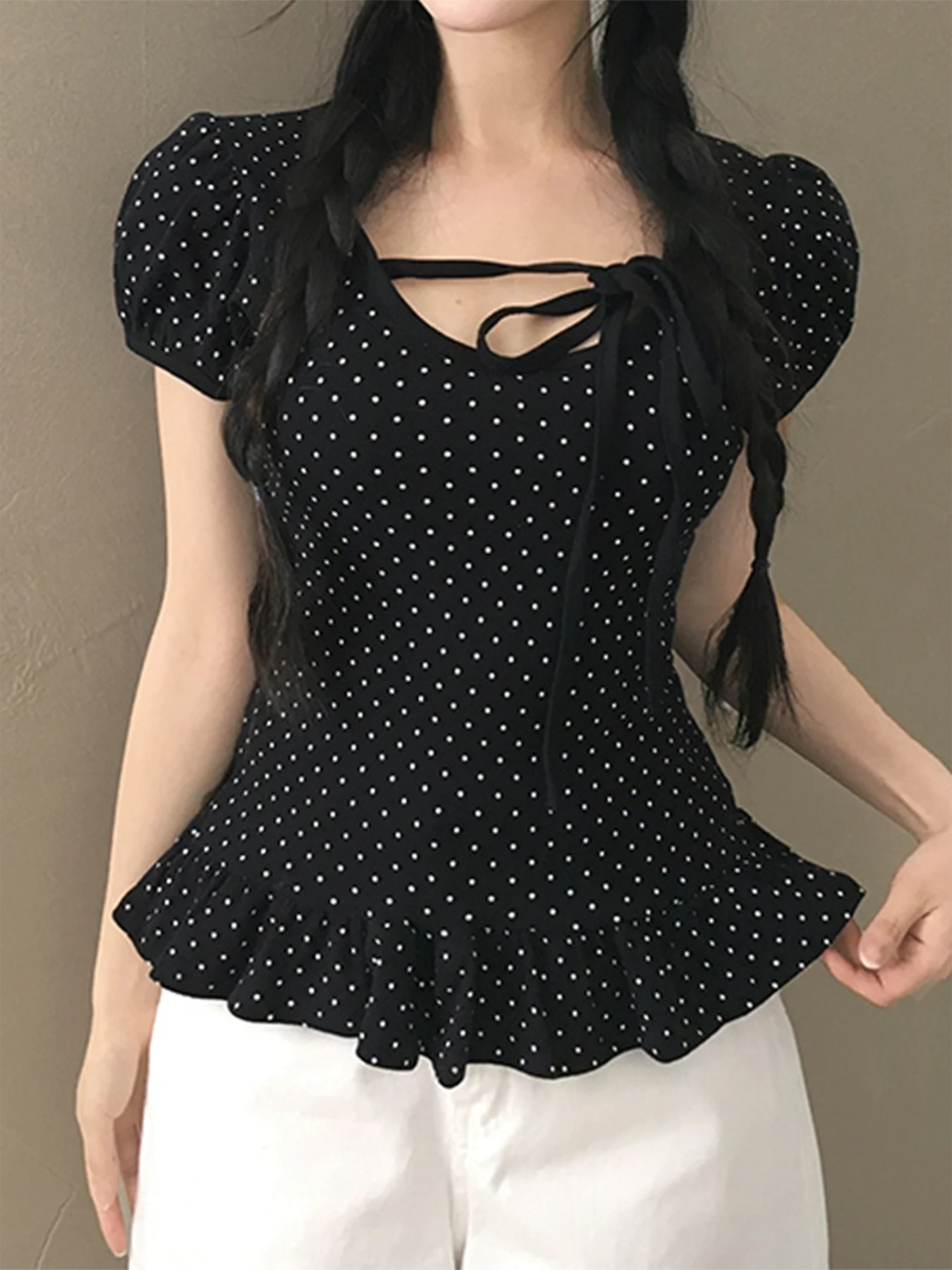 Cuteandpsycho-Camiseta ajustada con cordones y lunares, camiseta ajustada con orillo fibroso, cuello redondo, Sexy, elegante, Tops Vintage, ropa de calle, trajes básicos