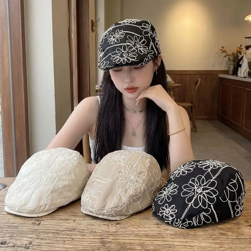 Fashion Retro Forward Cap Casual Versatile Korean Style Beret Sweet Spicy Flower Embroidery British Hat For Lady Girl