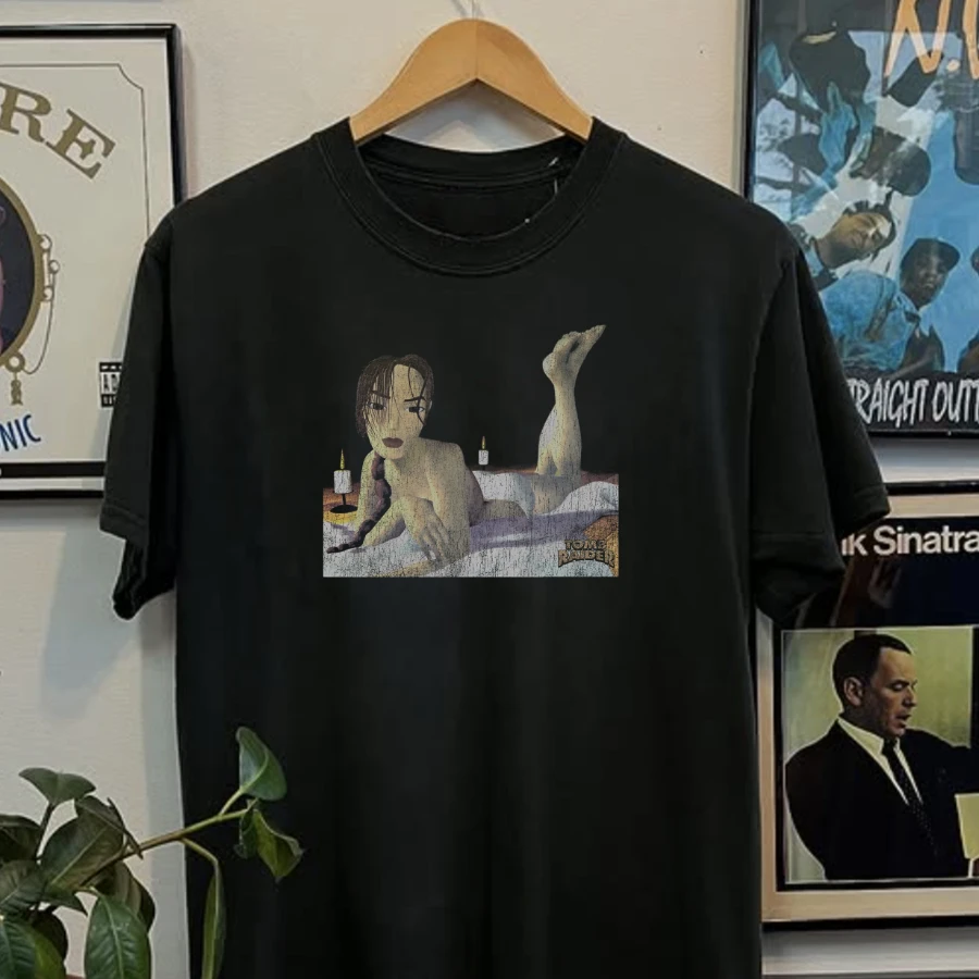 Rare Tomb Raider Lara Croft Washed Black Tee New Women's Vintage Breathable Tee